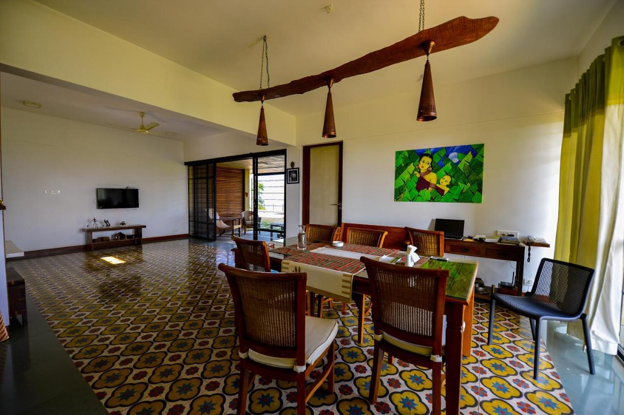 Homestay Namaha Meppādi Esterno foto