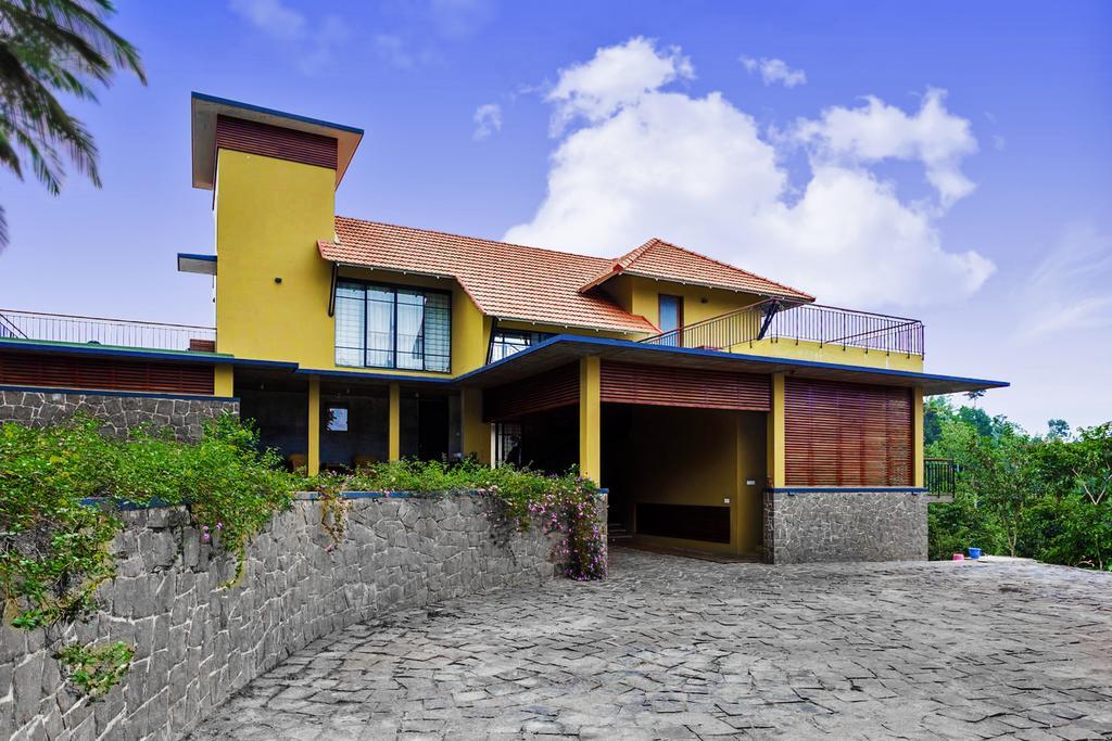 Homestay Namaha Meppādi Esterno foto